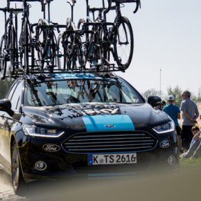 Paris-Roubaix Experience - Photo by: Toni de la Torre